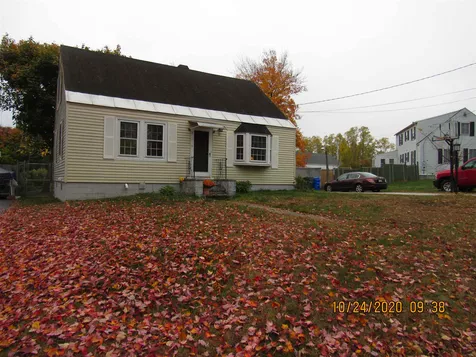 21 Aurore Avenue Manchester NH 03109
