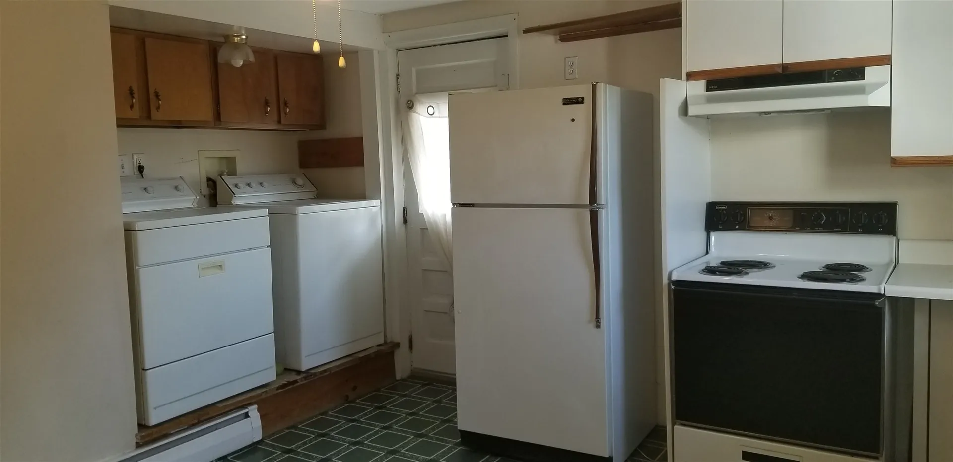 26 Dundee Avenue Hooksett NH 03106