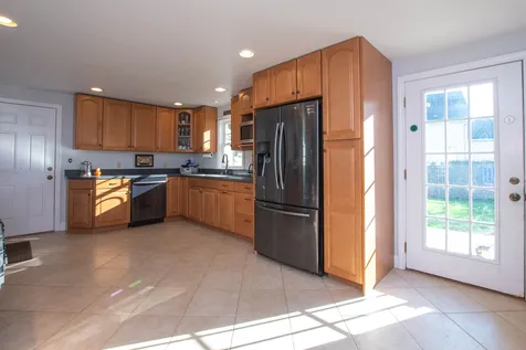 2 Belmont Circle Hampton NH 03842
