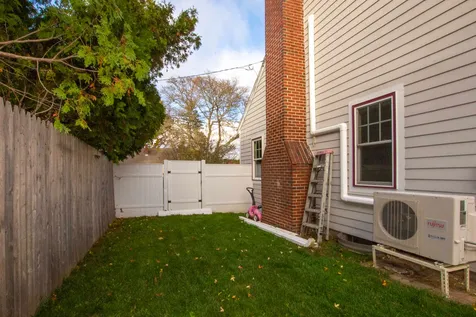 2 Belmont Circle Hampton NH 03842