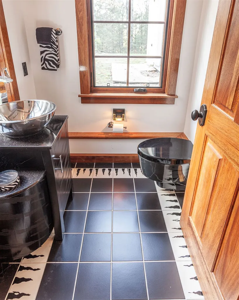 199 Wentworth Road Walpole NH 03608