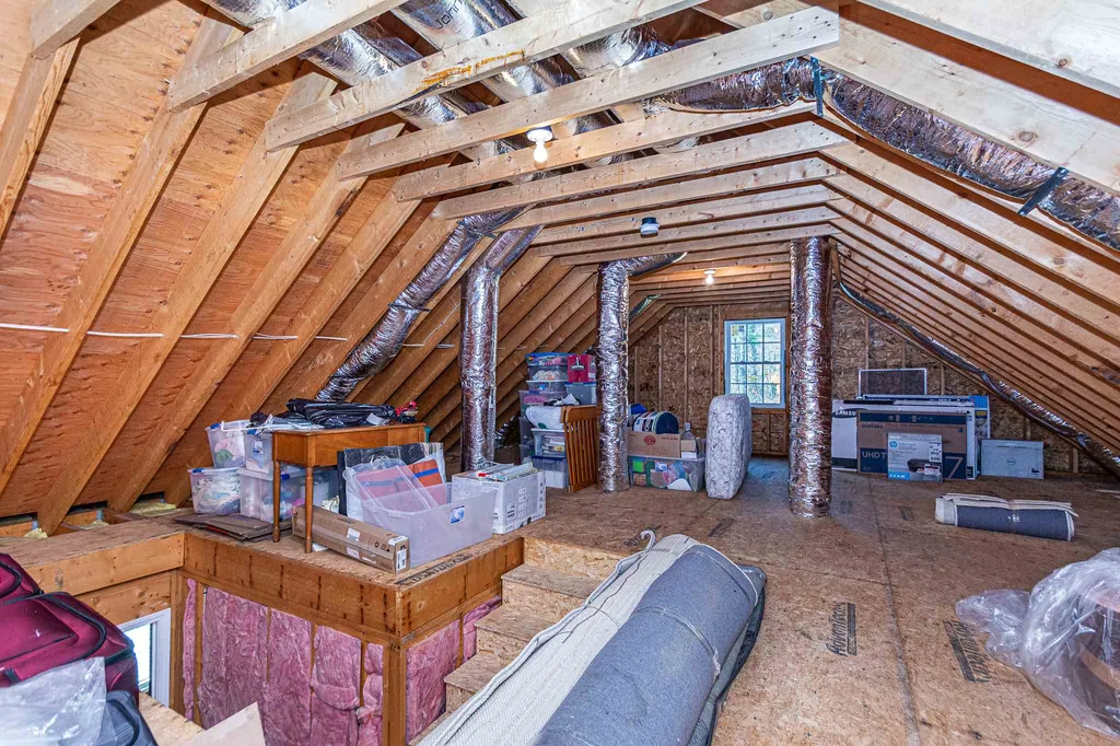 36 Pineo Farms Road Seabrook NH 03874
