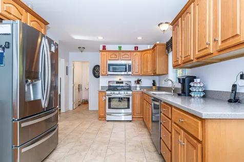 36 Pineo Farms Road Seabrook NH 03874