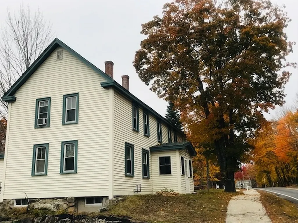 623 South Main Street Wolfeboro NH 03894