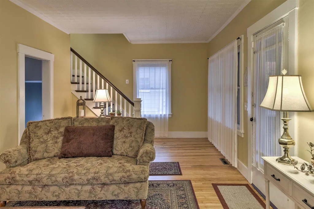 43 Eastern Avenue Keene NH 03431