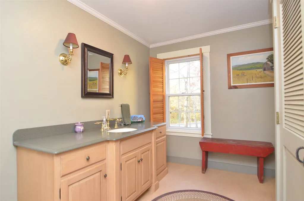 7 Timberline Drive Concord NH 03301