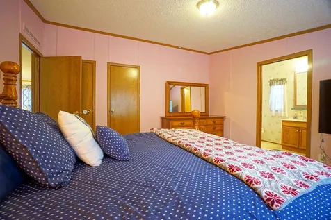 20 Diamond Lane Barrington NH 03825
