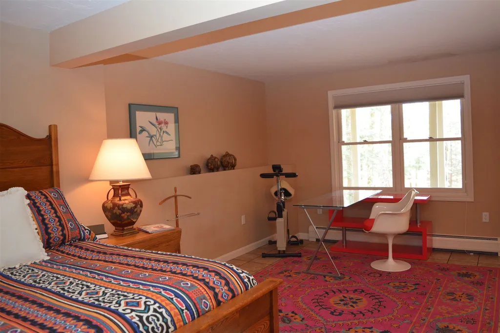 29 Hummingbird Hill Grantham NH 03753