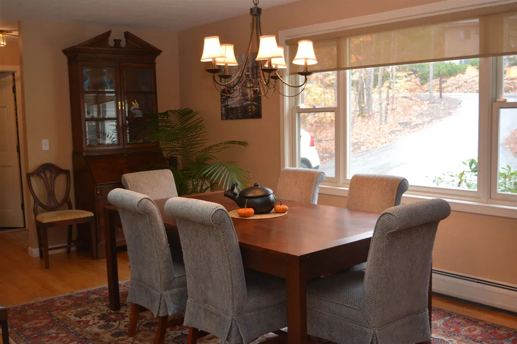 29 Hummingbird Hill Grantham NH 03753