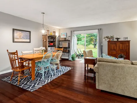 J15 Stonehedge Drive South Burlington VT 05403