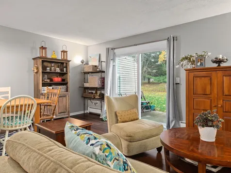 J15 Stonehedge Drive South Burlington VT 05403