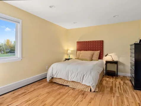 J15 Stonehedge Drive South Burlington VT 05403