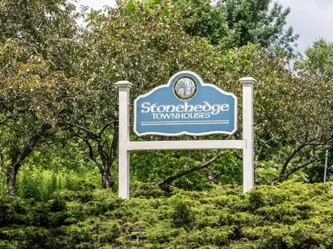 J15 Stonehedge Drive South Burlington VT 05403