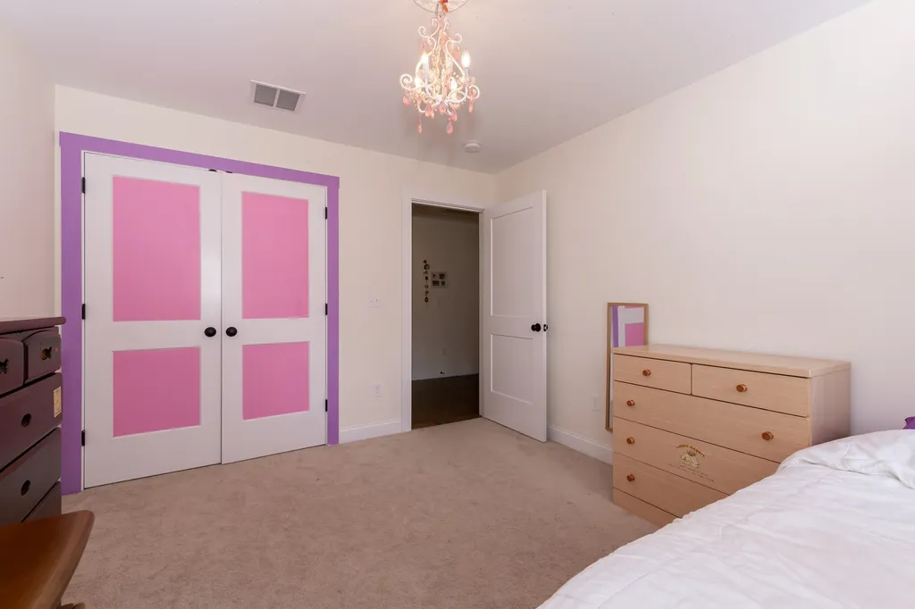 2 Chestnut Way Lee NH 03861