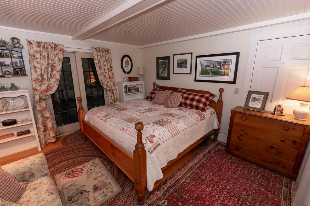 24 Cedarbrook Drive Dover NH 03820