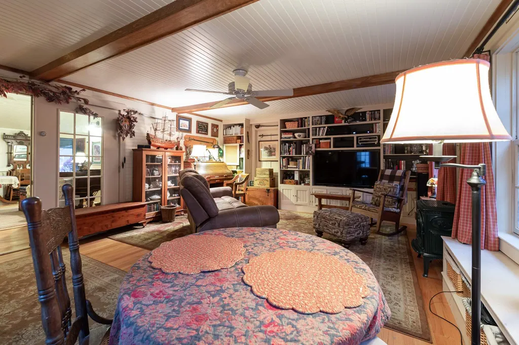 24 Cedarbrook Drive Dover NH 03820