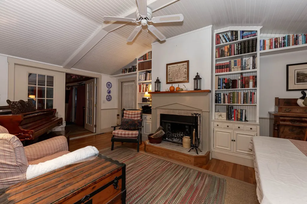 24 Cedarbrook Drive Dover NH 03820