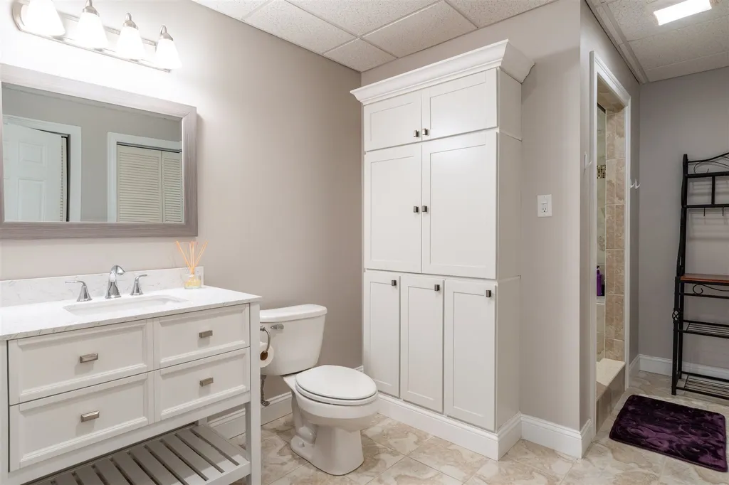 17 Brieann Drive Merrimack NH 03054