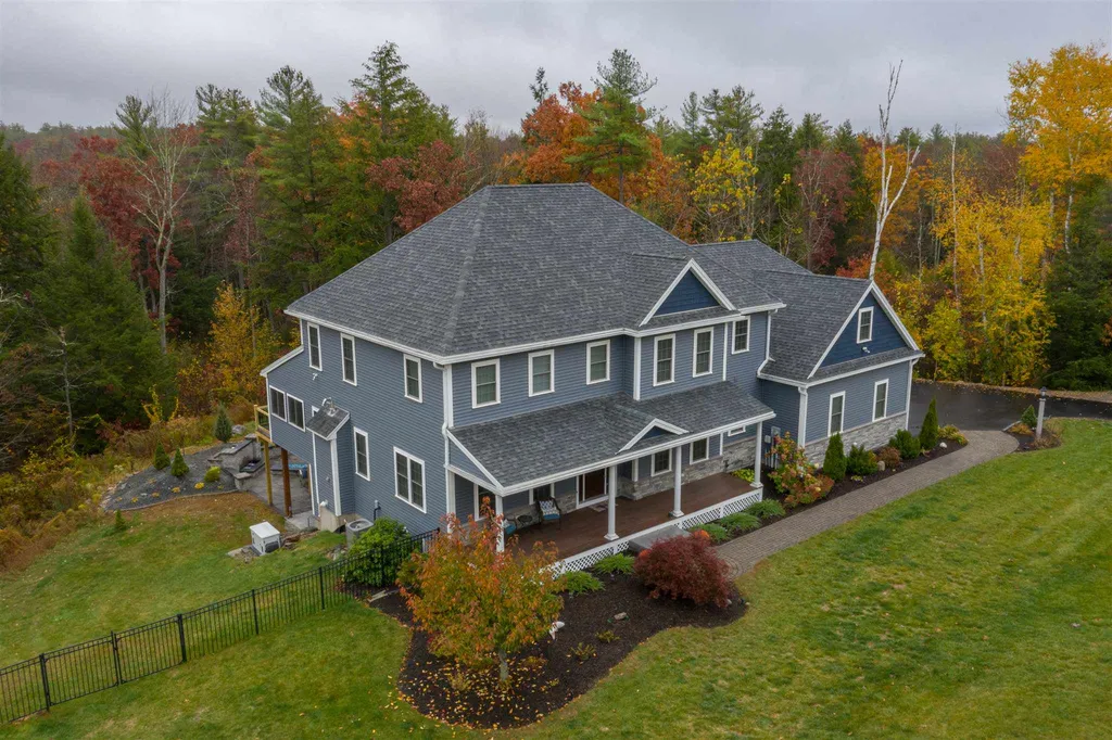 17 Brieann Drive Merrimack NH 03054