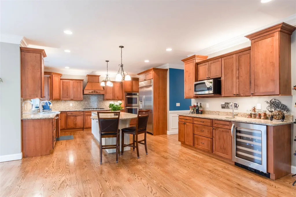 17 Brieann Drive Merrimack NH 03054