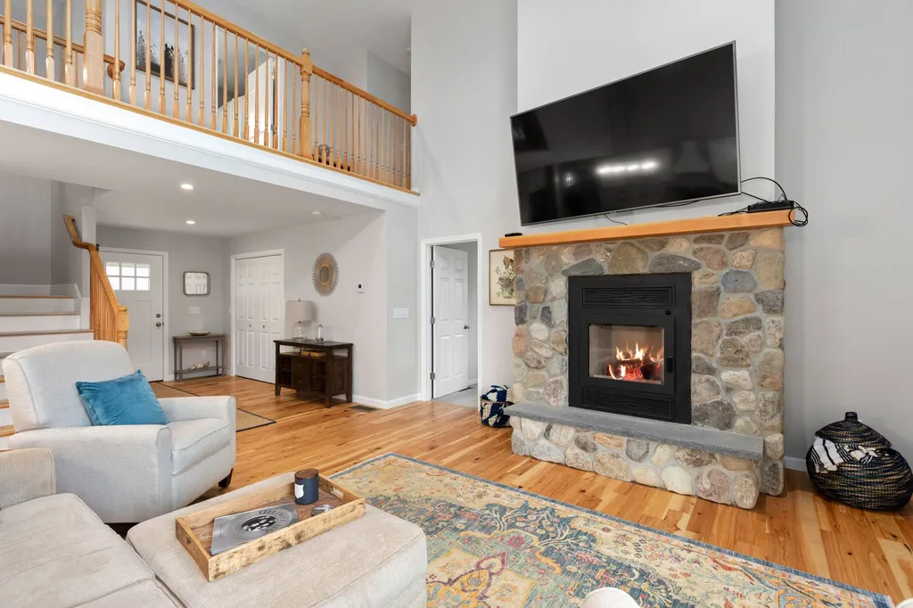 840 First Crown Point Road Strafford NH 03884