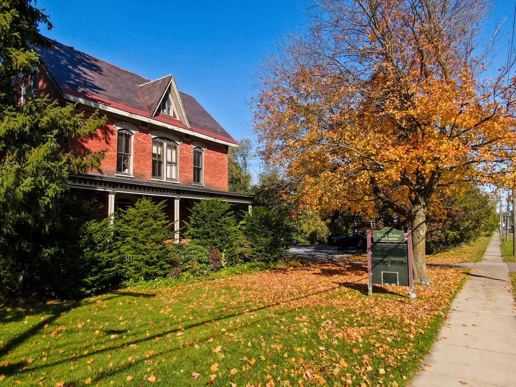 5224 Shelburne Road Shelburne VT 05482