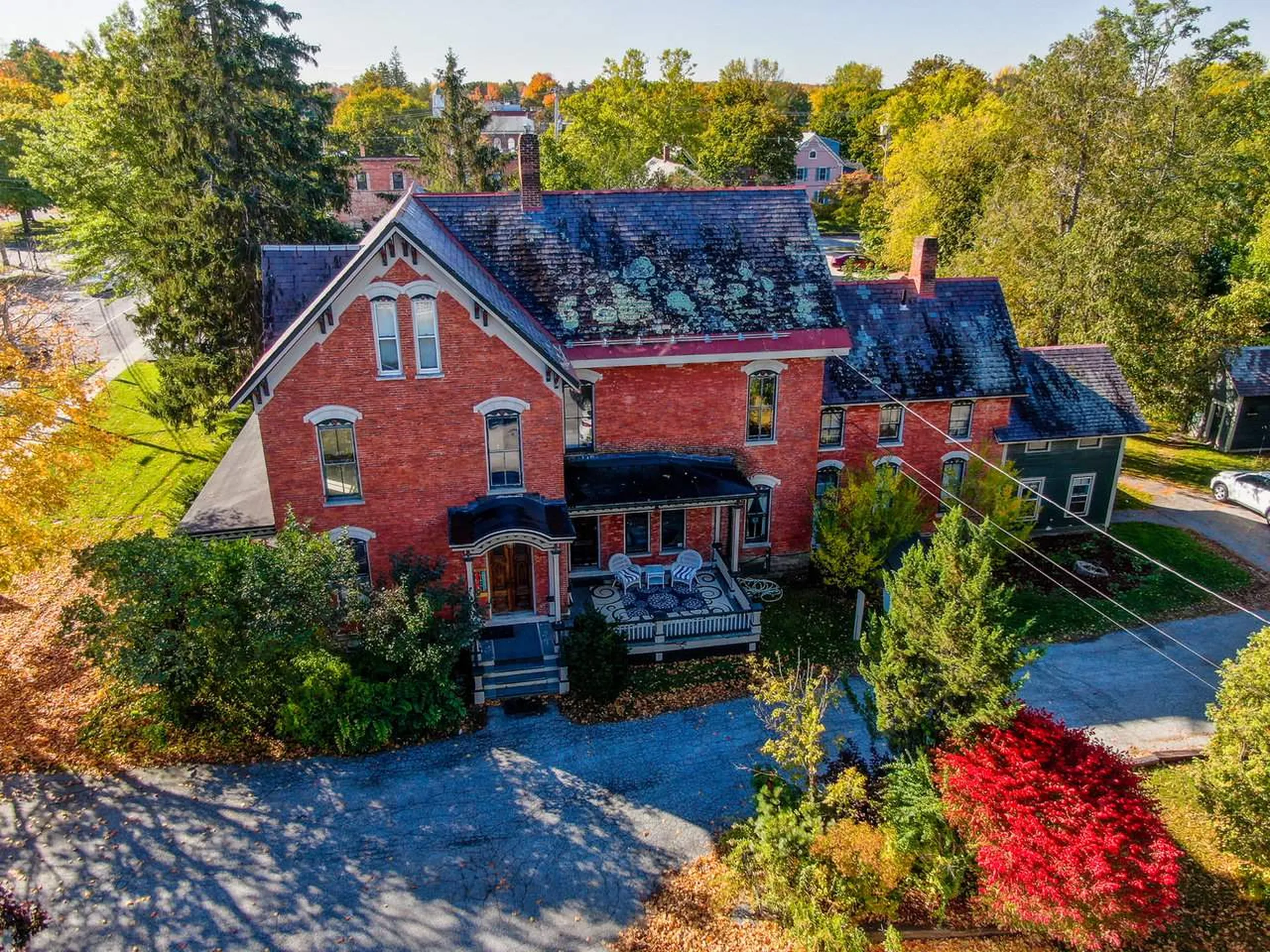 5224 Shelburne Road Shelburne VT 05482