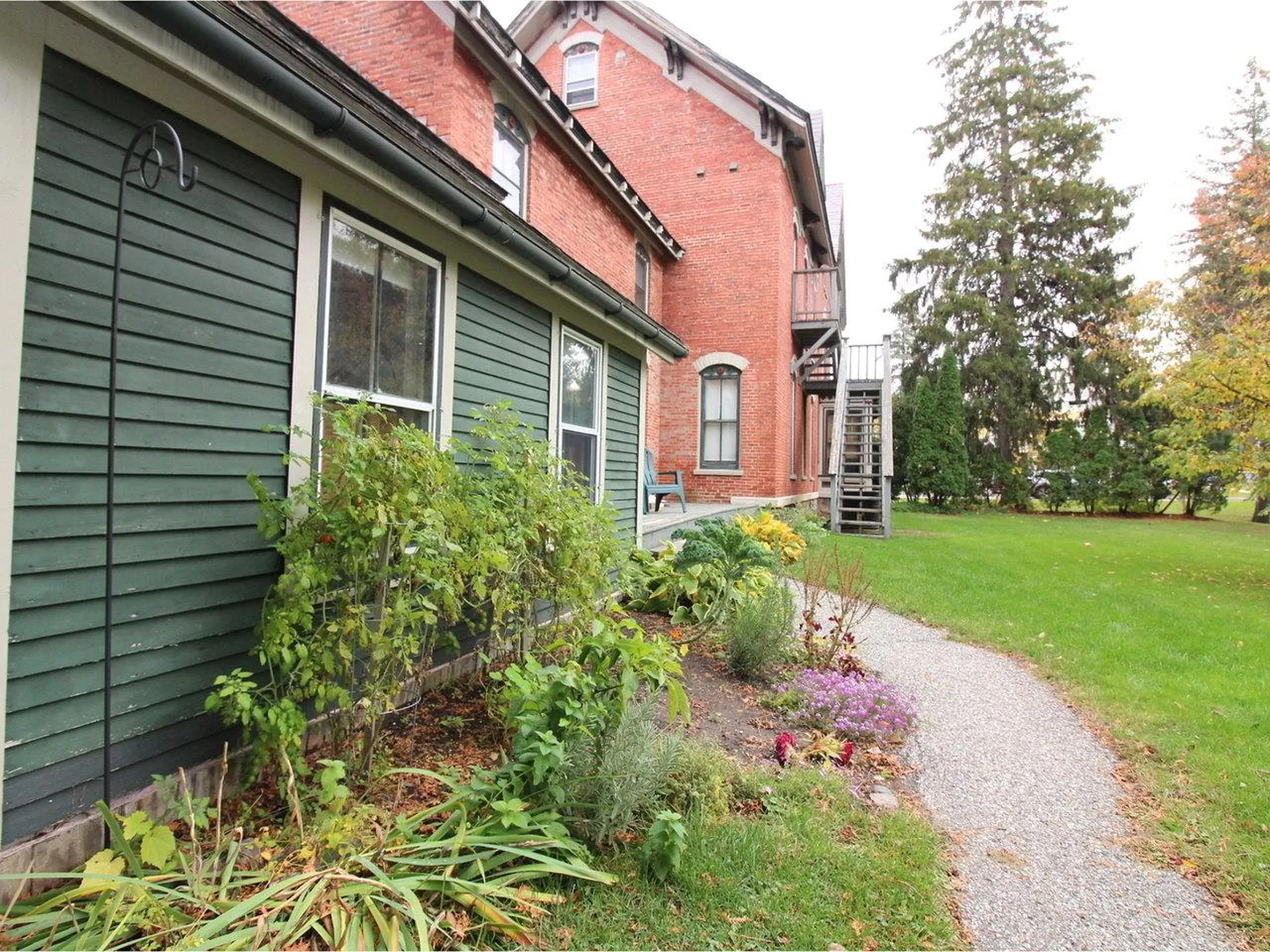 5224 Shelburne Road Shelburne VT 05482