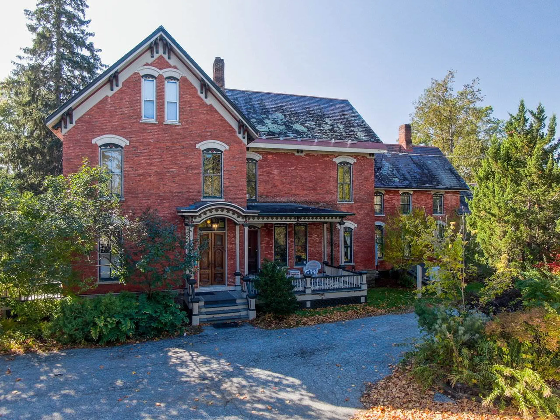 5224 Shelburne Road Shelburne VT 05482
