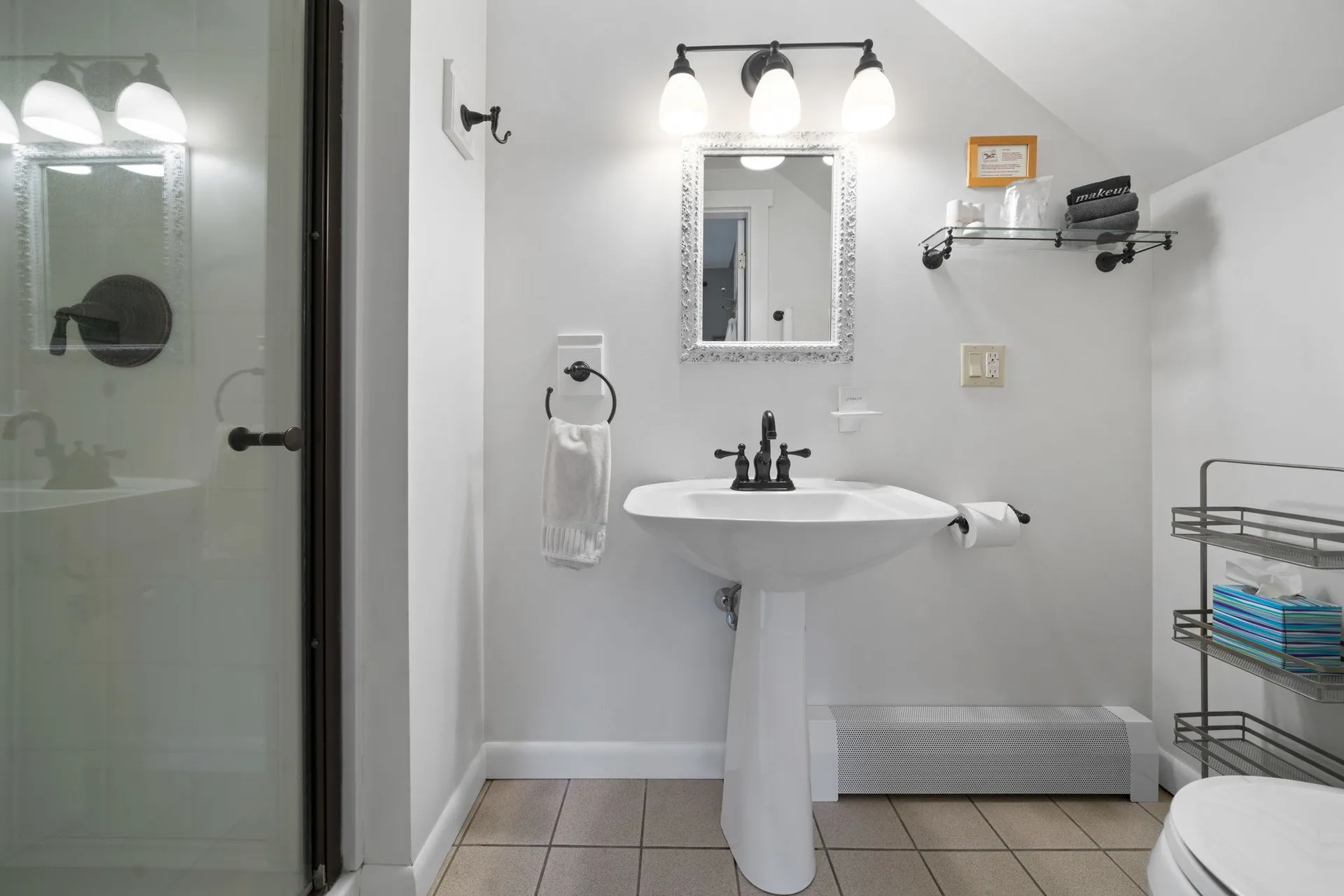 28 Shepard Hill Road Holderness NH 03245