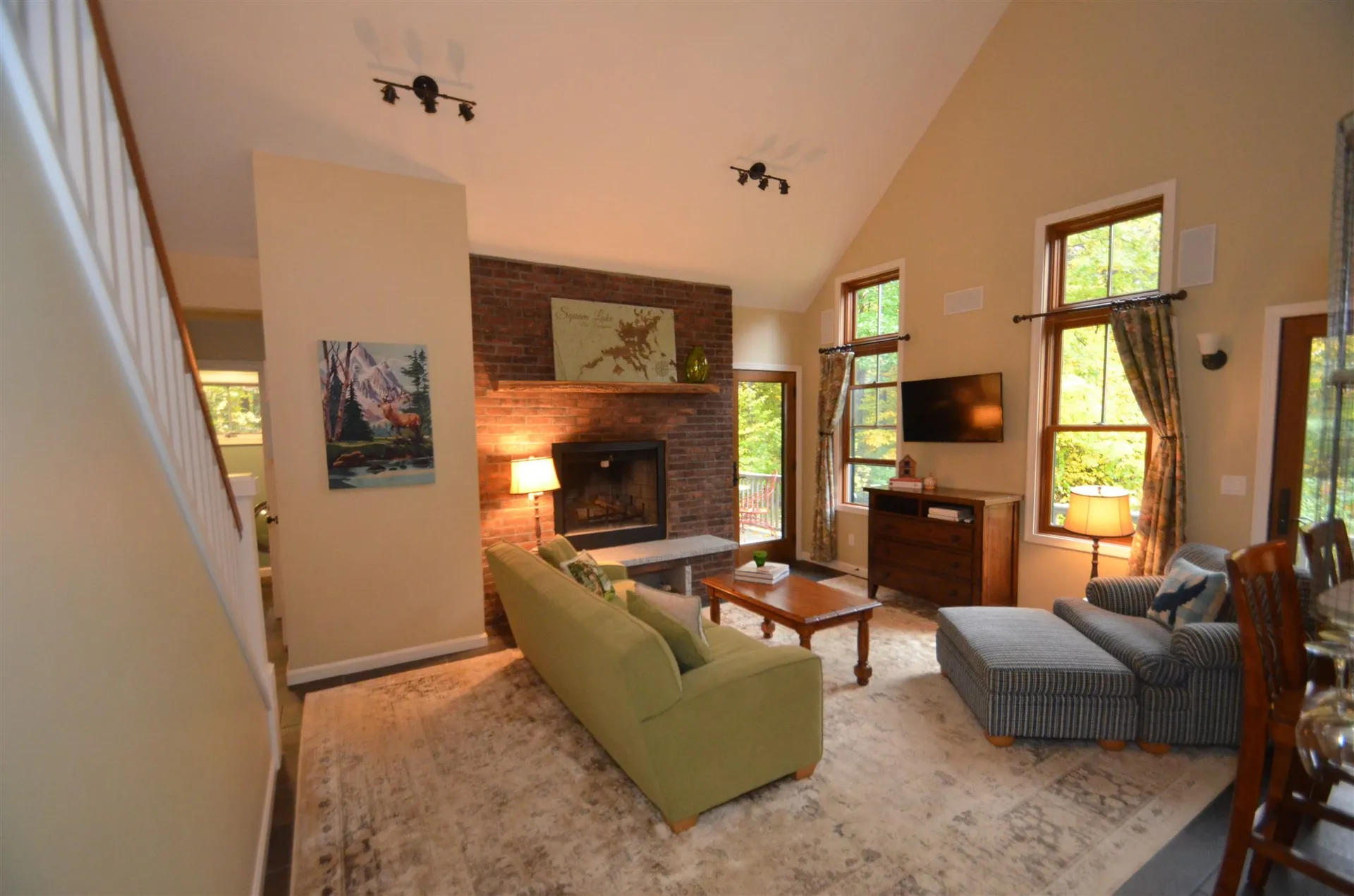 28 Shepard Hill Road Holderness NH 03245