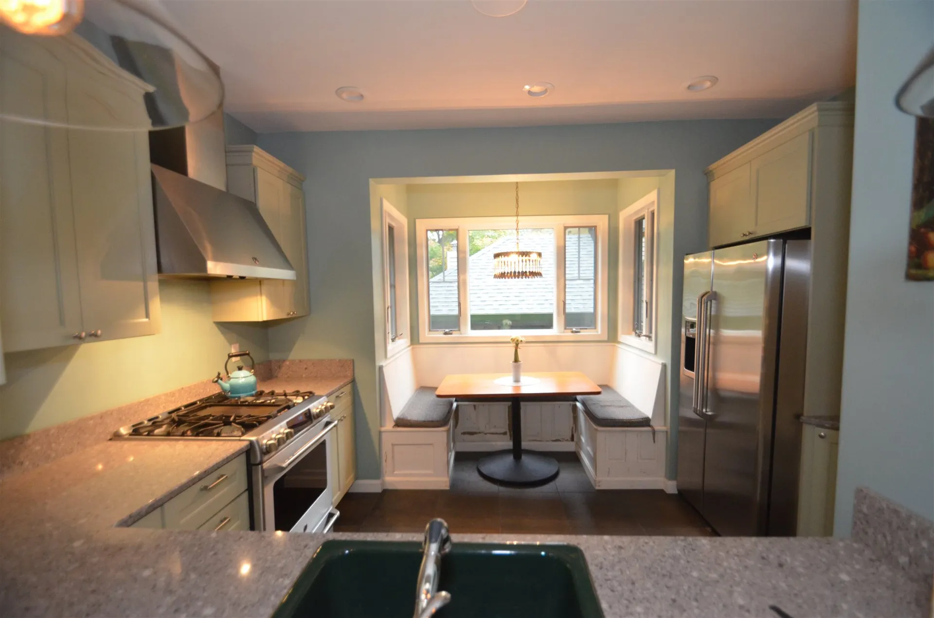 28 Shepard Hill Road Holderness NH 03245