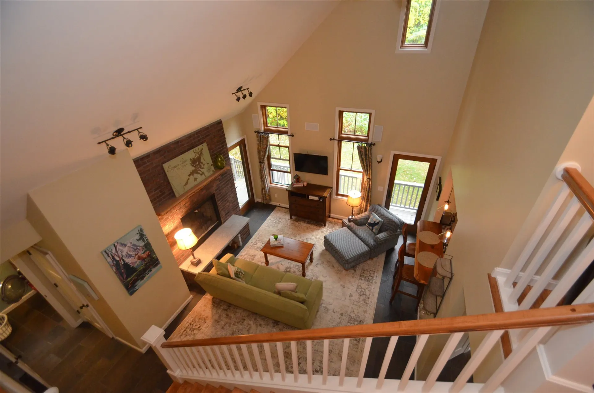 28 Shepard Hill Road Holderness NH 03245