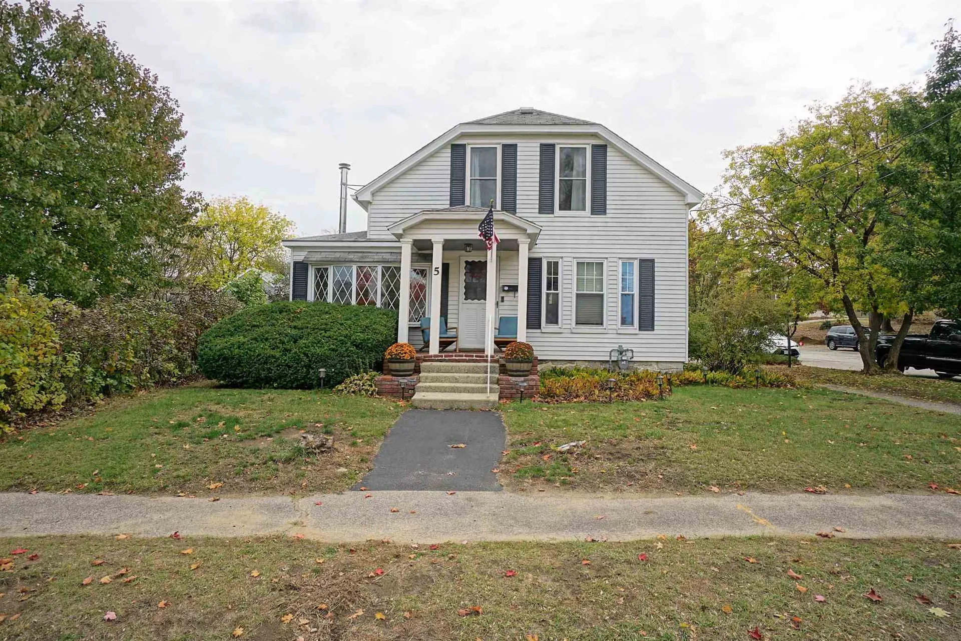 5 Harrington Avenue Manchester NH 03103