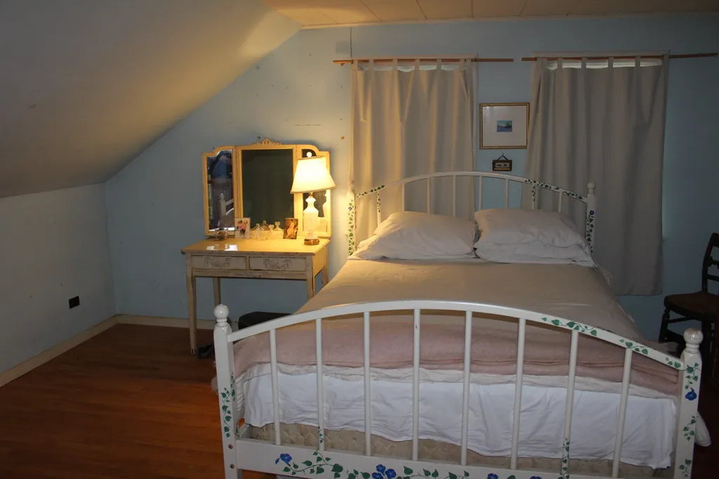 1403 Irish Hill Road Shelburne VT 05482