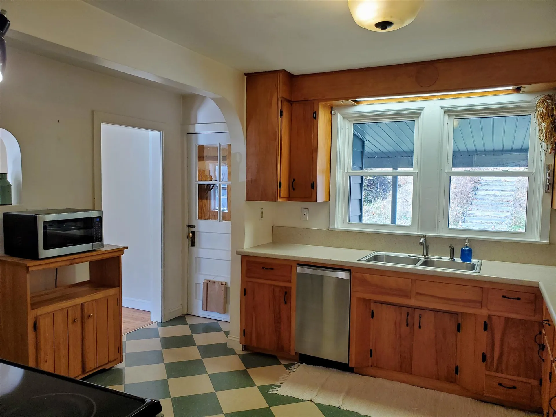 22 Beruk Hill Road Hinsdale NH 03451