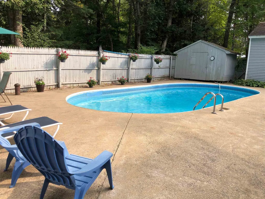 20 Sherman Avenue Brentwood NH 03833