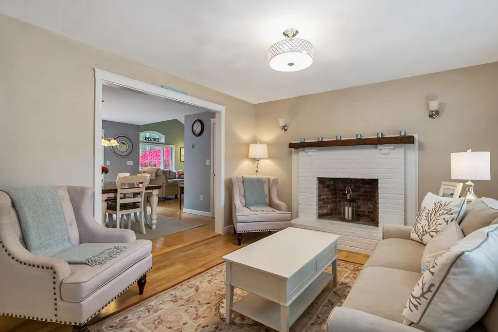 20 Sherman Avenue Brentwood NH 03833