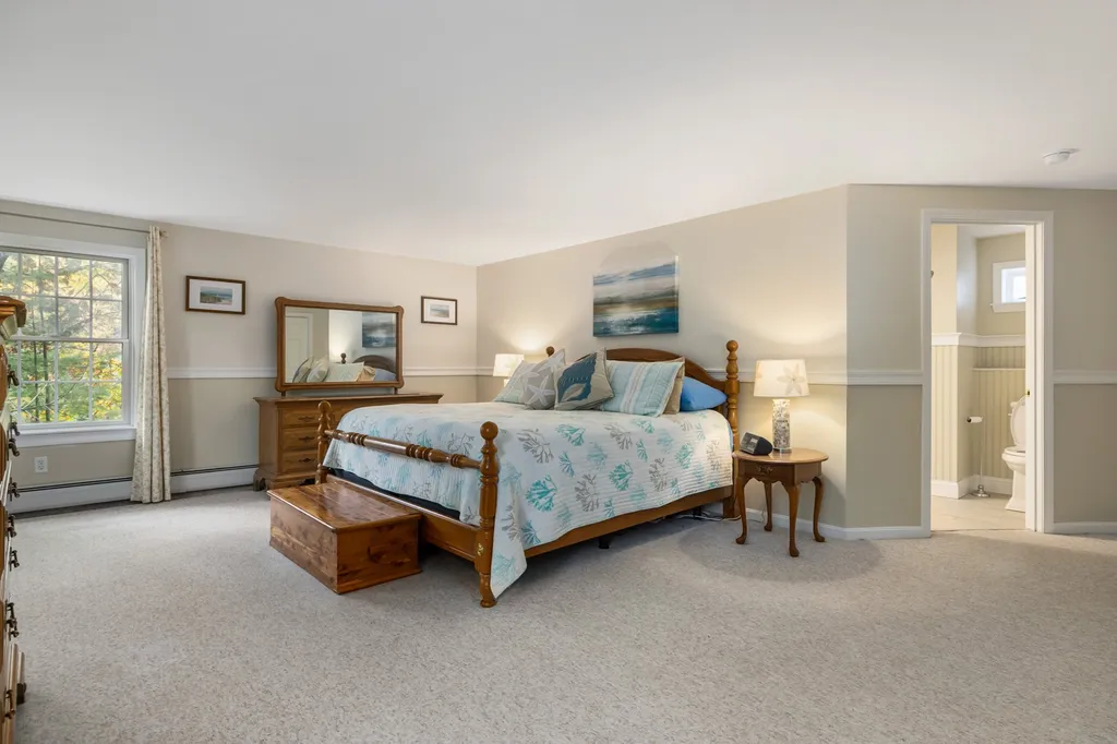 20 Sherman Avenue Brentwood NH 03833
