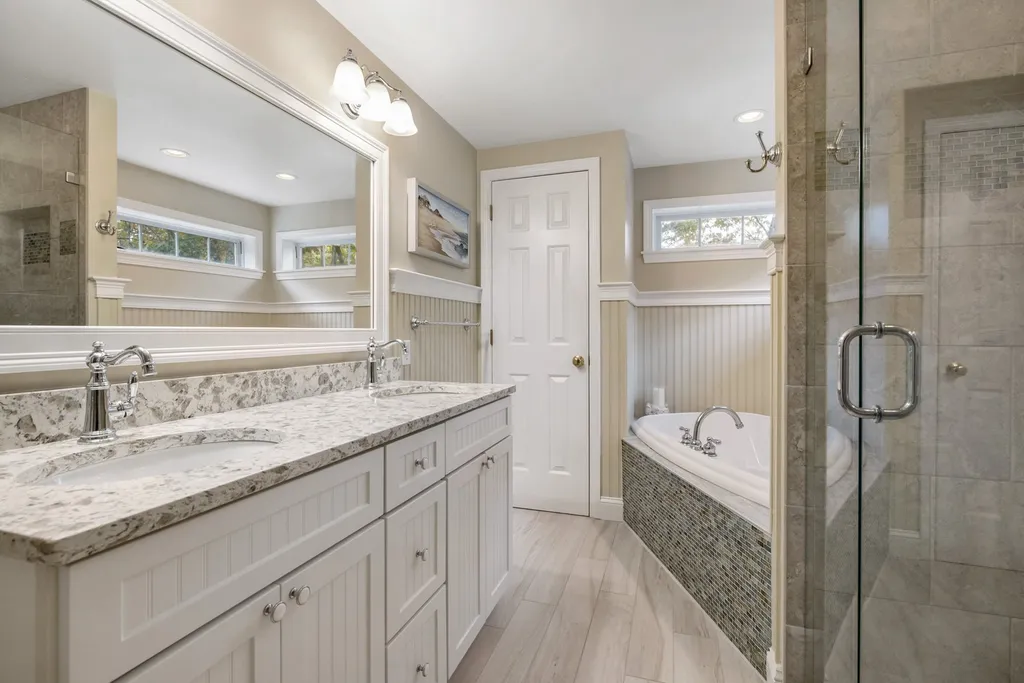 20 Sherman Avenue Brentwood NH 03833