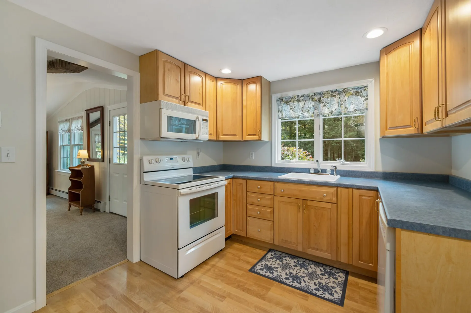 20 Sherman Avenue Brentwood NH 03833