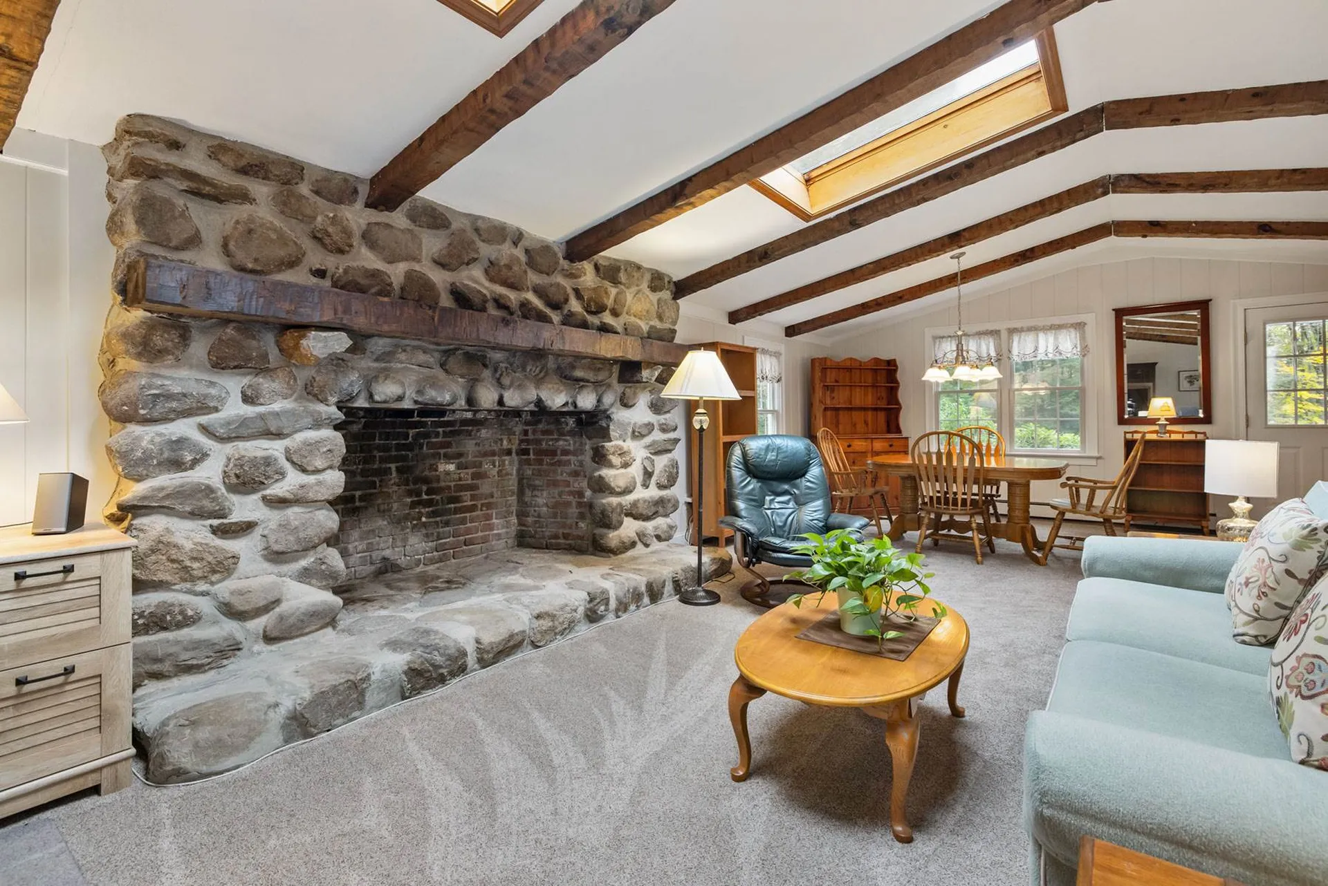20 Sherman Avenue Brentwood NH 03833