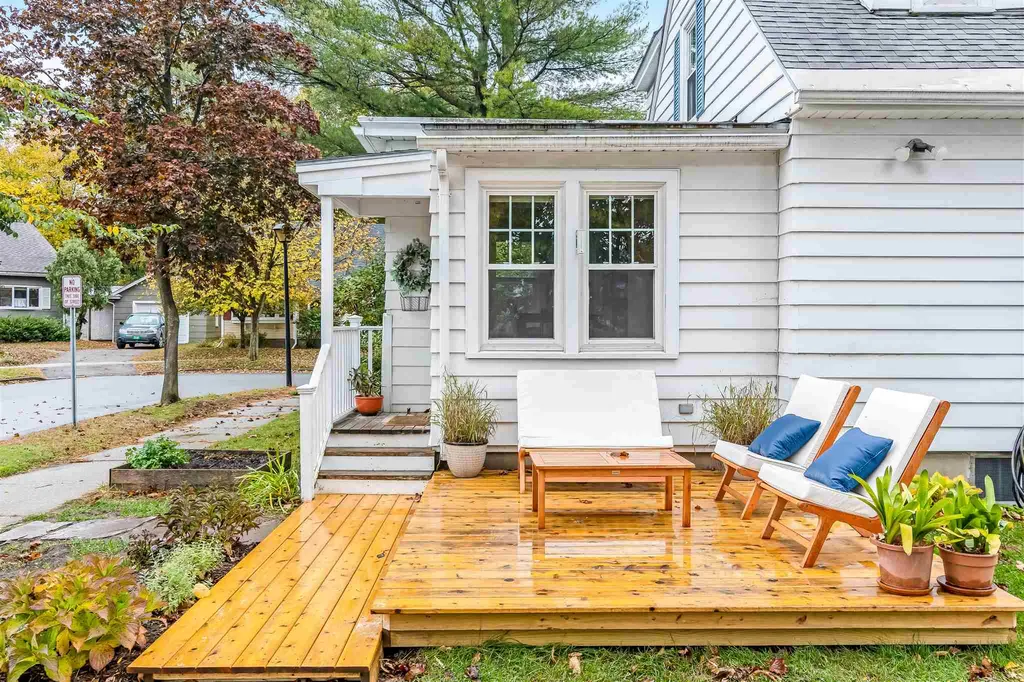 44 Thibault Parkway Burlington VT 05401