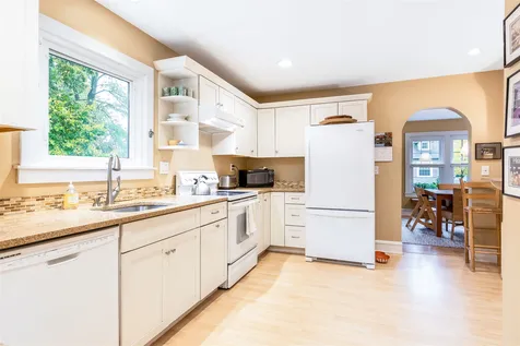 44 Thibault Parkway Burlington VT 05401