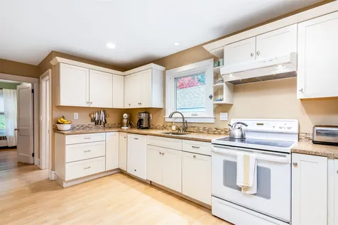 44 Thibault Parkway Burlington VT 05401