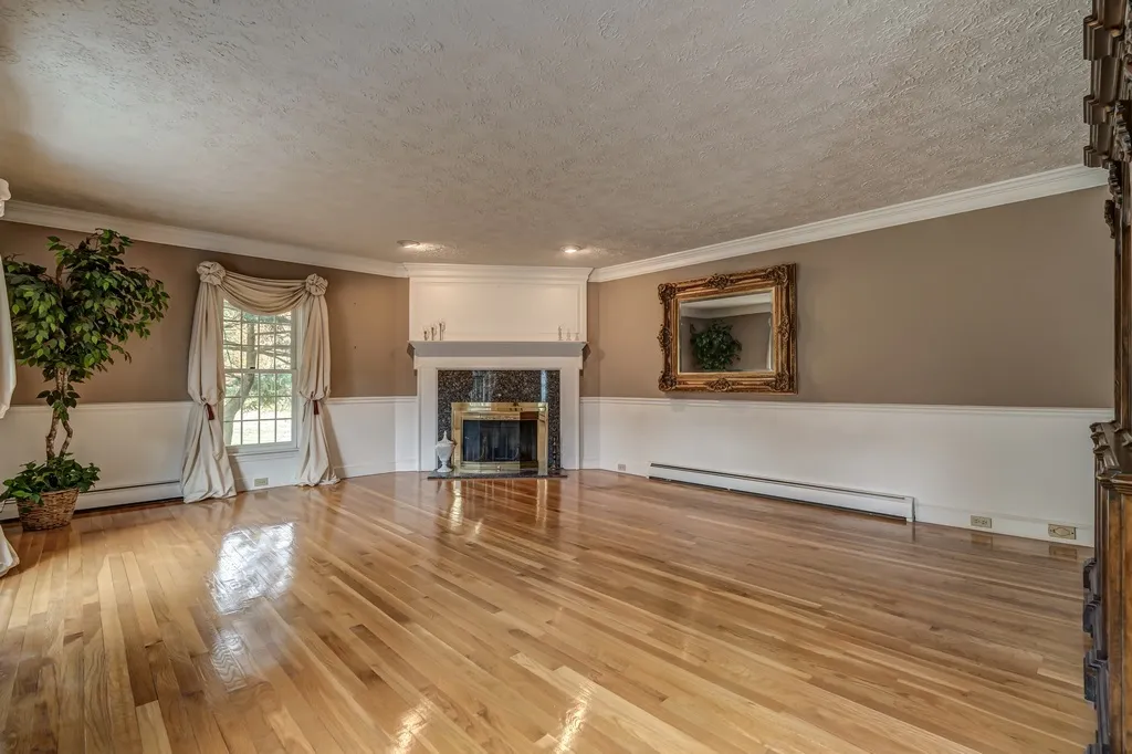 73 Mack Hill Road Amherst NH 03031