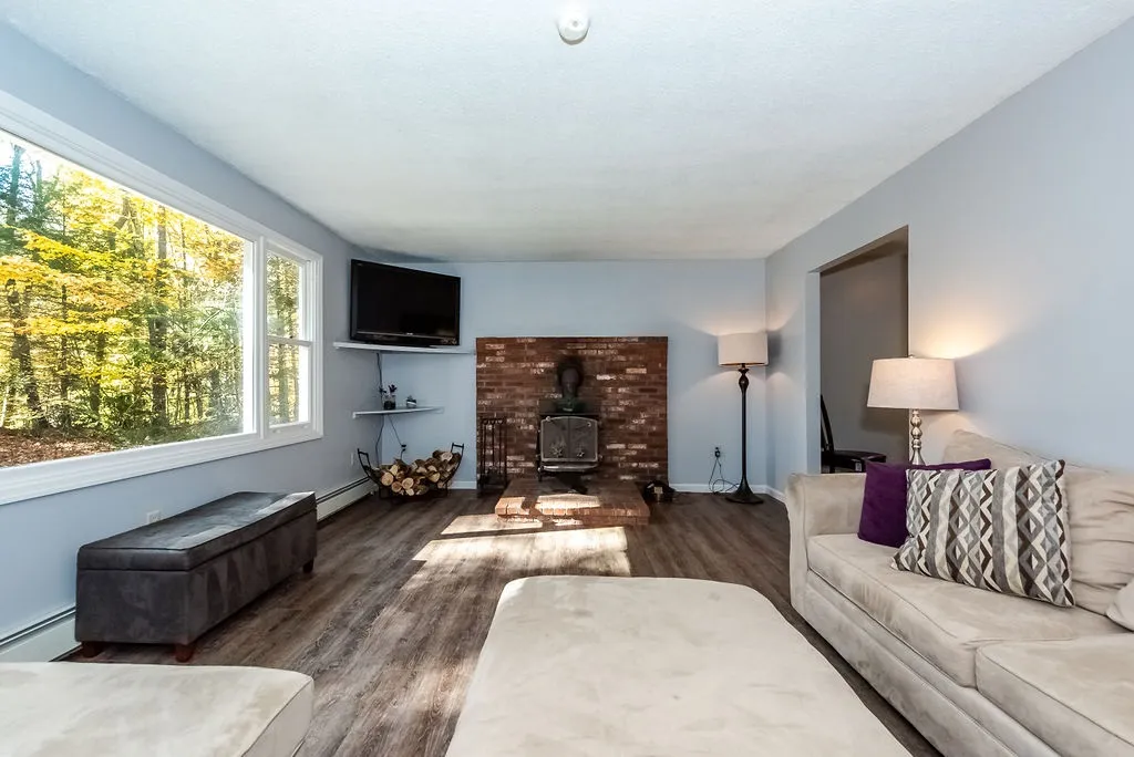 33 Swain Road Barrington NH 03825
