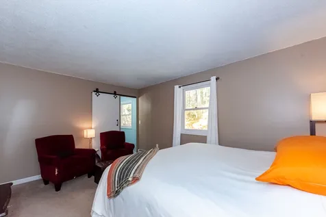 33 Swain Road Barrington NH 03825