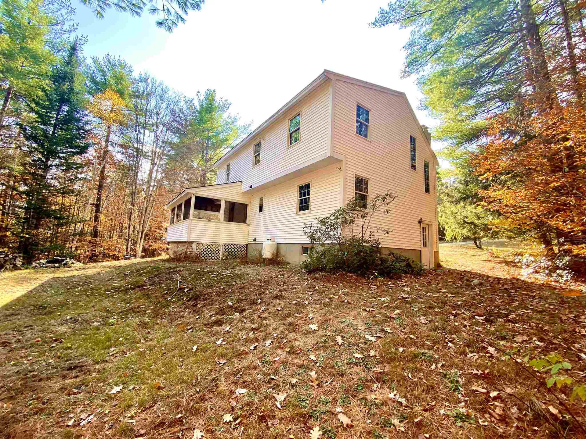 49 Henry Drive Effingham NH 03882