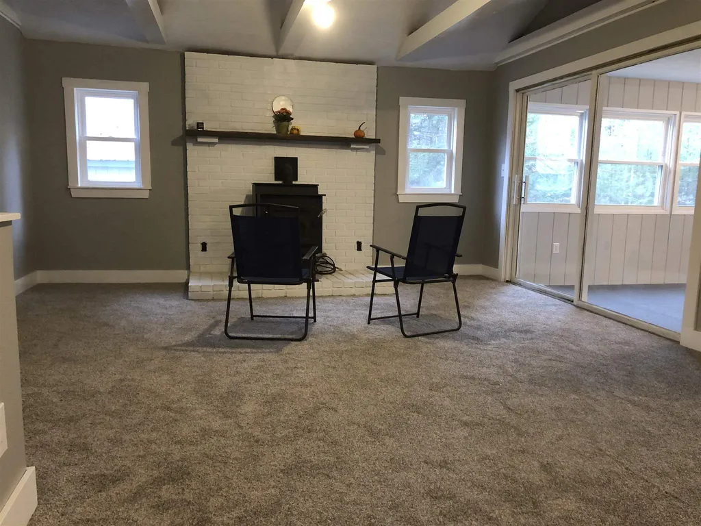 89 Elm Street Ossipee NH 03864